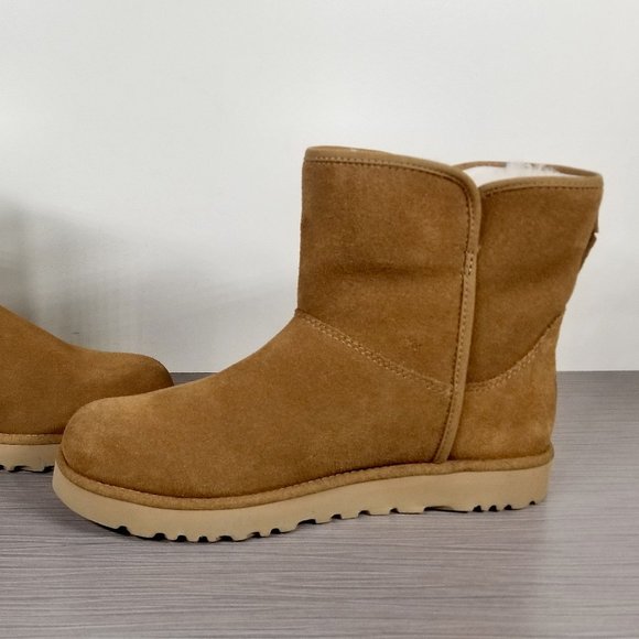 UGG Cory II Genuine Shearling Lined Boot, Chestnut Suede, Womens Size 6 US / 37 - Picture 6 of 11